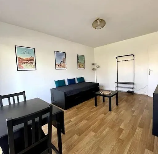 Le Pied A Ульгат